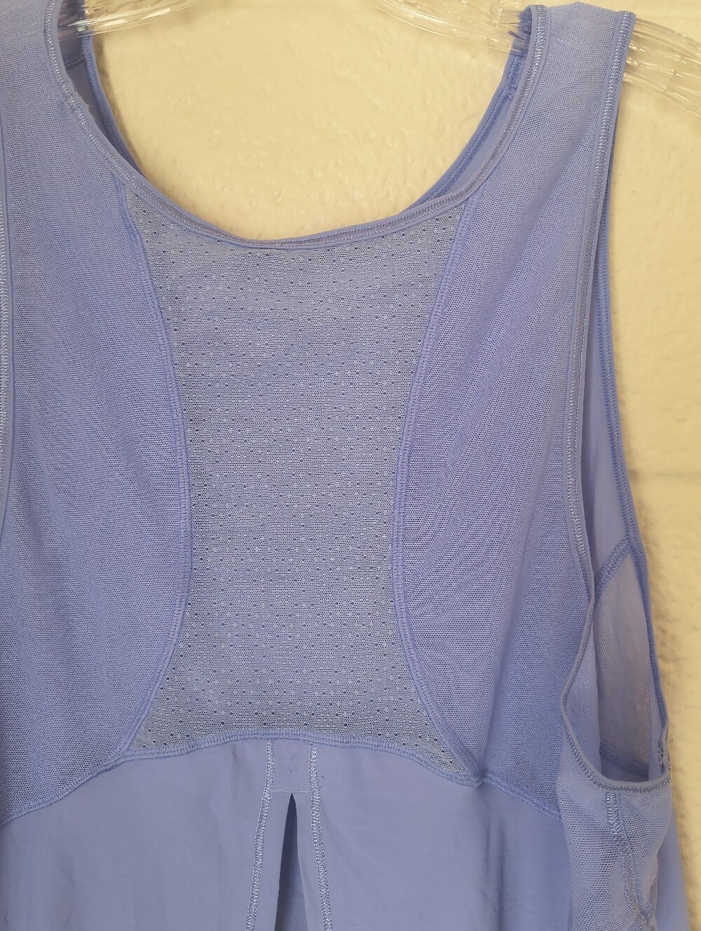 Lululemon Split-Back Racerback Tank Top - Size 8 - Picture 5 of 6